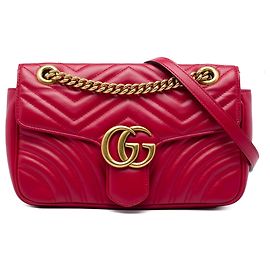 Borsa a tracolla Gucci Red Medium GG Marmont Matelassé in pelle di vitello