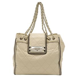 Saco Tote de Corrente Chanel 2.55