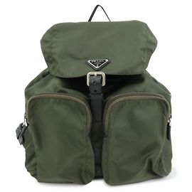 Mochila PRADA em nylon e couro Saffiano com logótipo Triangle Khaki 1BZ005