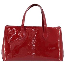 LOUIS VUITTON Monogram Vernis Wilshire PM Bag Pomme D'amour M93642 Auth 172117 - Jerrillo