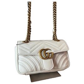 Gucci Marmont Borsa a Tracolla Piccola in Pelle Bianca