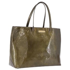 LOUIS VUITTON Monogram Vernis Wilshire PM Bag Gris Art Deco M91627