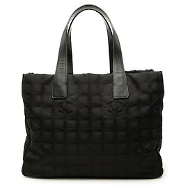 Sacola Chanel Black New Travel Line Nylon
