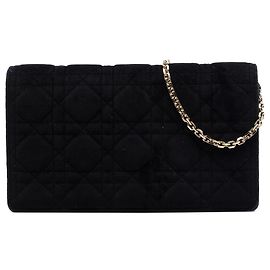Dior Lady Dior Chain Convertible Clutch aus schwarzem Cannage-Samt