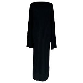 Totême Maxi-Kleid mit Zopfstrick aus schwarzer Wolle