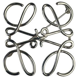 Broche Anagram Loewe en metal plateado