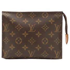 Louis Vuitton Monogram Pochette Toilette 19 Handbag Pouch