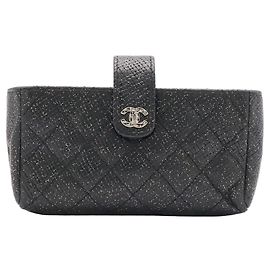 Chanel Black Matelassé Münzbeutel
