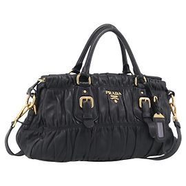 Prada Gaufre Convertible Satchel aus Nappa-Leder Medium