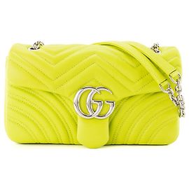 GUCCI - Bolsa de ombro GG Marmont medium Gucci em couro liso verde