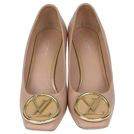 Louis Vuitton Nude, Caramel Leather Madeleine Pumps