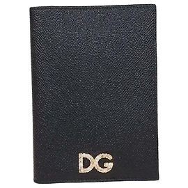 Dolce & Gabbana DG Crystal Passhalter aus schwarzem Leder