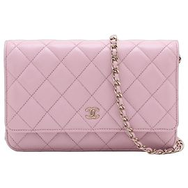 Chanel WOC Cuero Caviar Acolchado Flap Crossbody Pink