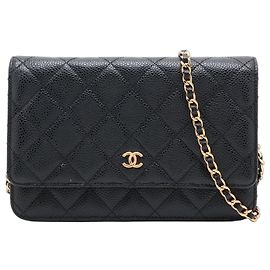Chanel WOC Caviar Leder Quilted Flap Crossbody Black