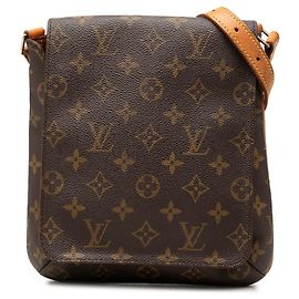 Bolso de hombro Louis Vuitton Monogram Musette Salsa PM marrón con correa corta