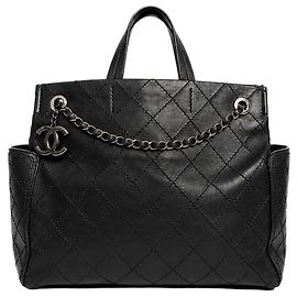Chanel mala tote CC Pocket 2015 em pele de vitela preta