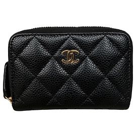 Chanel Kleine Geldbörse aus schwarzem Kaviarleder