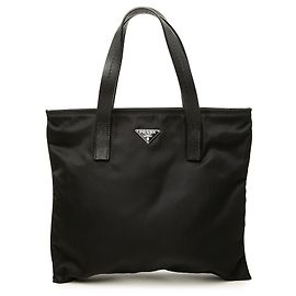 Prada Handtasche aus schwarzem Tessuto