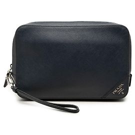 Clutch de muñeca Prada Saffiano azul