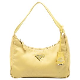 Prada Bolsa de Ombro Mini Tessuto Re Edition 2000 Amarela