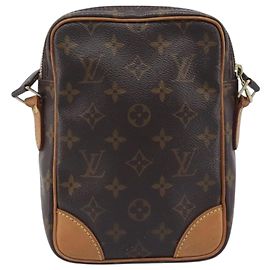 LOUIS VUITTON Monogram Amazon Shoulder Bag M45236 LV Auth 212056A - Jerrillo