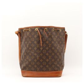 Saco Bucket Louis Vuitton Noe Monogram Canvas