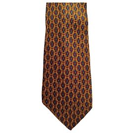 Autre Marque Esecutivo Uomo Italy Silk Tie NWOT Red Gold Blue Chain Stirrup Link Geometric New