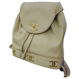 Vintage Chanel Triple CC Leder-Rucksack Farbe Beige