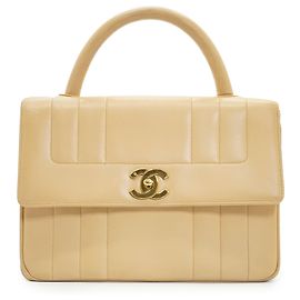 Chanel Sac à main Mademoiselle vintage en cuir d'agneau matelassé verticalement