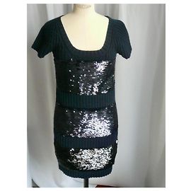 Louis Vuitton Abito in Cashmere e Paillettes Blu Navy