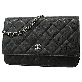 Portafoglio a spalla con catena Chanel Matelassé