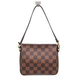 Louis Vuitton Damier Makeup Pouch N51982