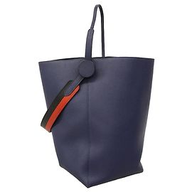 Hermès Hermes Licor 19 Evercolor Shoulder Bag