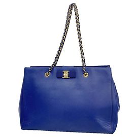 Salvatore Ferragamo Vara Shopper aus Leder für Damen