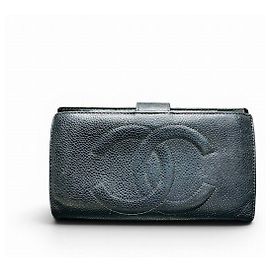CHANEL Coco Mark Caviar Skin Bi Fold Wallet