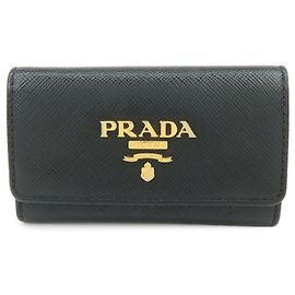 Prada Long de piel Saffiano con solapa