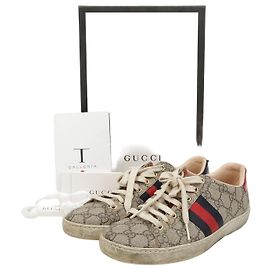 Gucci Ace GG Supreme Sneaker für Damen