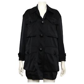 Burberry Giacca da donna in seta nera con tasche