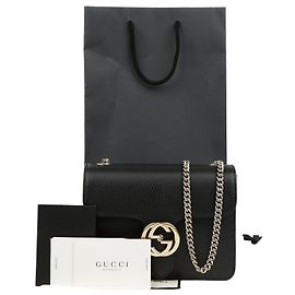 Gucci Borsa a catena Small Interlocking GG Nera con dettagli dorati