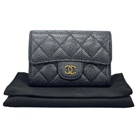 Chanel Kartenetui Classic Caviar Gold Metal