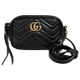 Gucci Mini Bolsa de Ombro com Corrente Transversal Preta