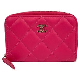 Chanel Portacarte con zip in pelle di agnello rosa
