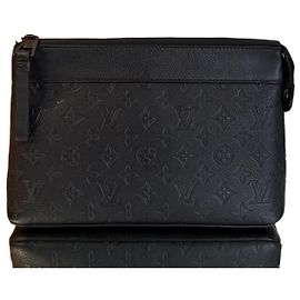 Louis Vuitton Pochette Voyage Supplé Monogram Shadow
