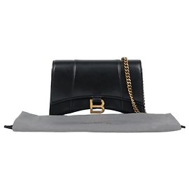 Balenciaga Mini Borsa a Spalla con Catena Nera
