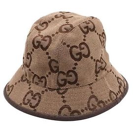 Gucci Cappello Bucket Jumbo GG Canvas per uomo e donna