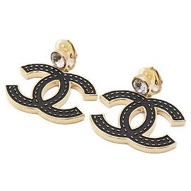 Chanel Orecchini a clip con pendente in metallo Season