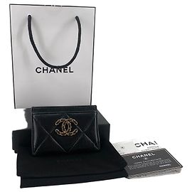 Chanel Porta-cartões carteira em pele de cordeiro banhado a ouro