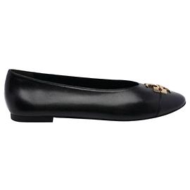 Sapatos rasos Tory Burch em couro preto
