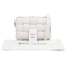 Bottega Veneta Gepolstert Cassette Shoulder Crossbody Bag