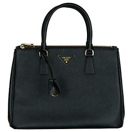 Prada Borsa Tote e borsa a tracolla Galleria in Saffiano